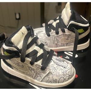 ✨Jordan 1 Mid SE ‘DIY’ (White/Black/Lime), TD Size 7C✨